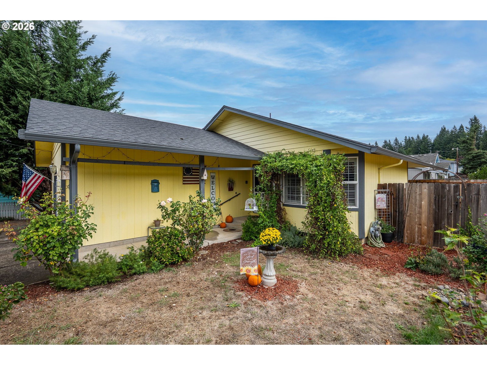 Listing photo 1 of 6