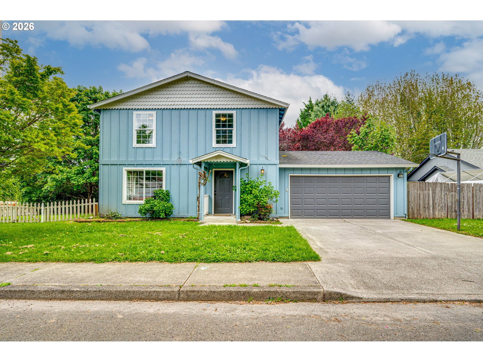 Primary listing photo, 925 N 1ST AVE, Ridgefield, WA, 98642