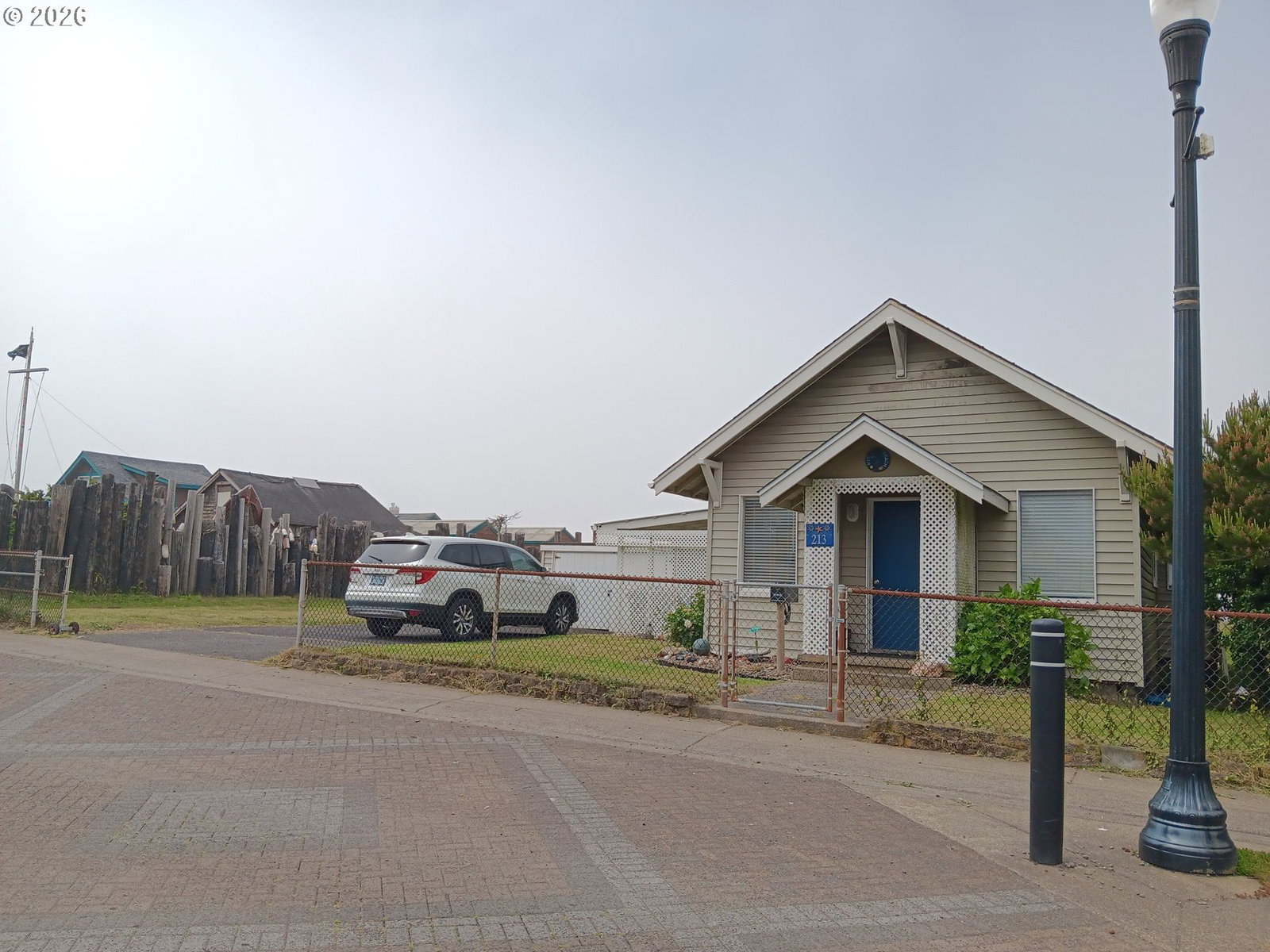 Primary listing photo, 213 NW CLIFF ST, Newport, OR, 97365