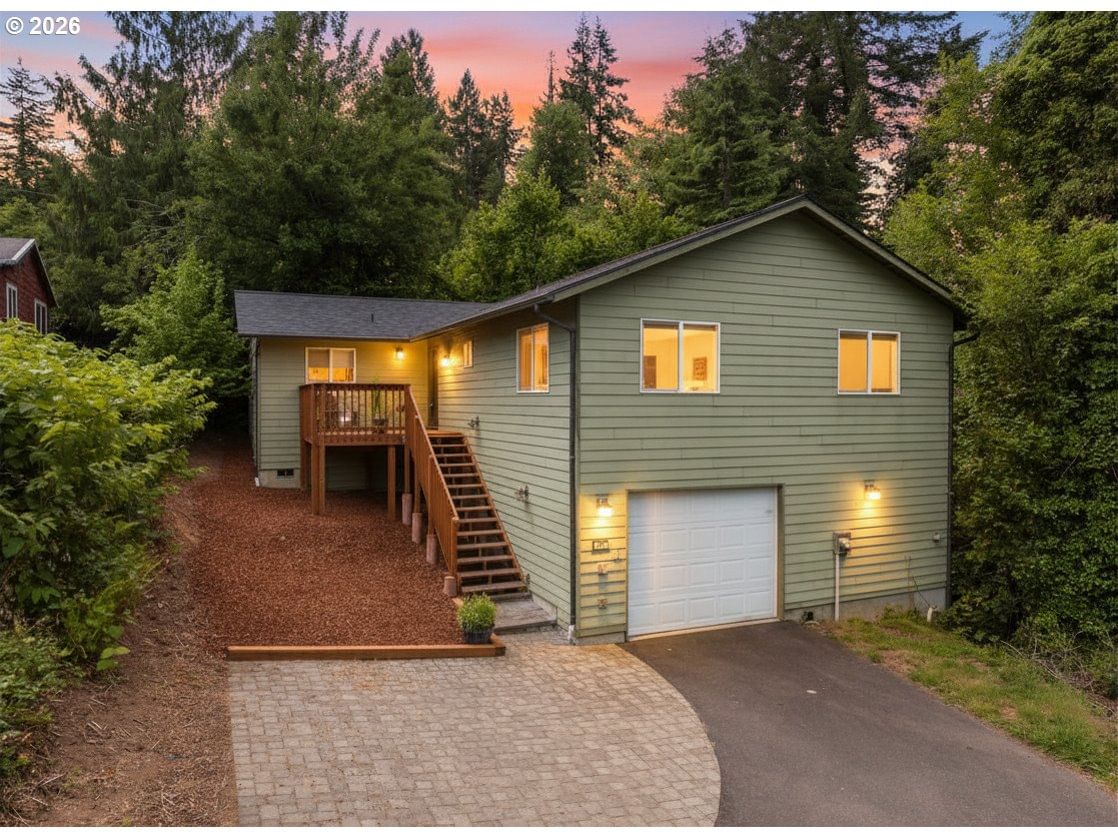 Primary listing photo, 654 NE 8TH PL, Toledo, OR, 97391