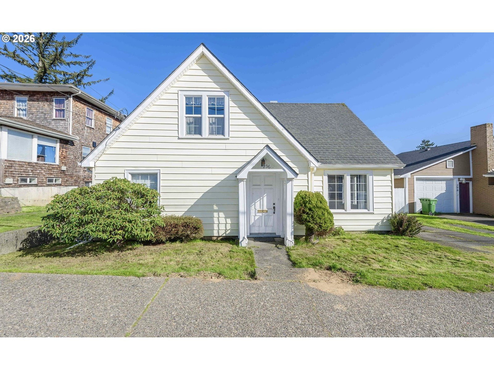 Primary listing photo, 296 S 10TH ST, Coos Bay, OR, 97420