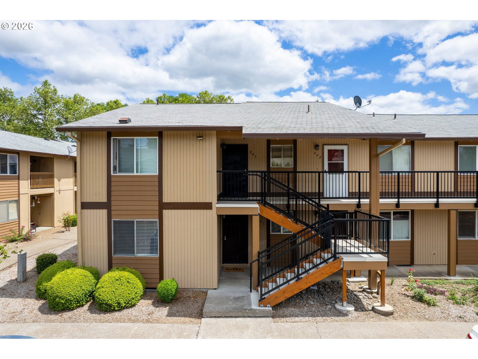 3404 19TH AVE #101