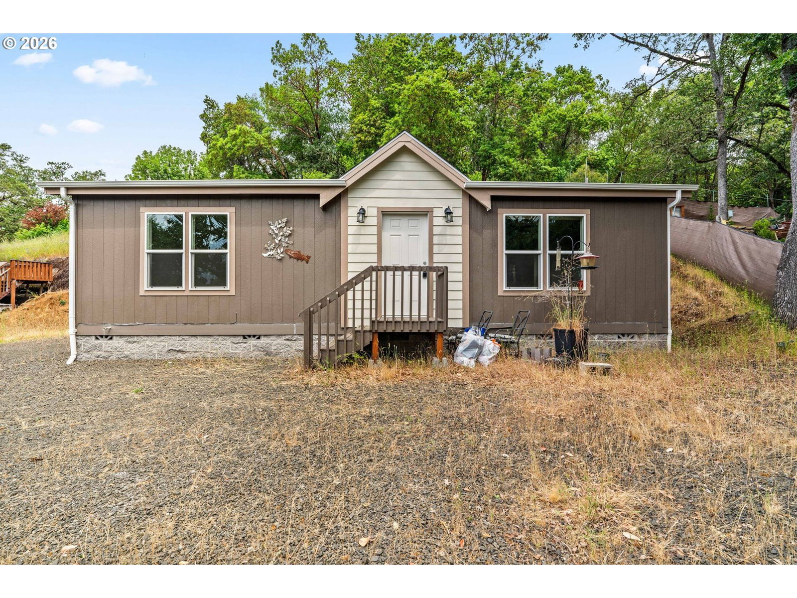 Primary listing photo, 1424 NE RIDGE AVE, Roseburg, OR, 97470