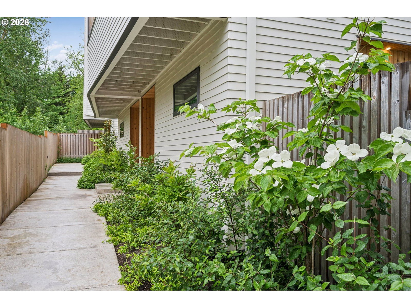 Primary listing photo, 4615 N CAMPBELL AVE, Portland, OR, 97217