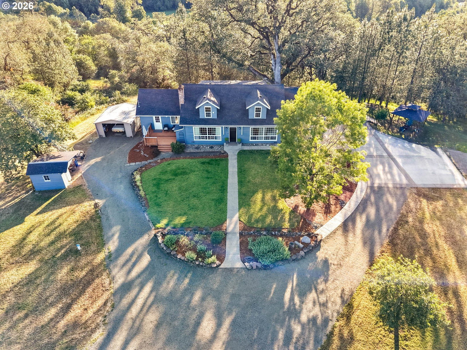 Primary listing photo, 905 NE THIRD ST, Oakland, OR, 97462