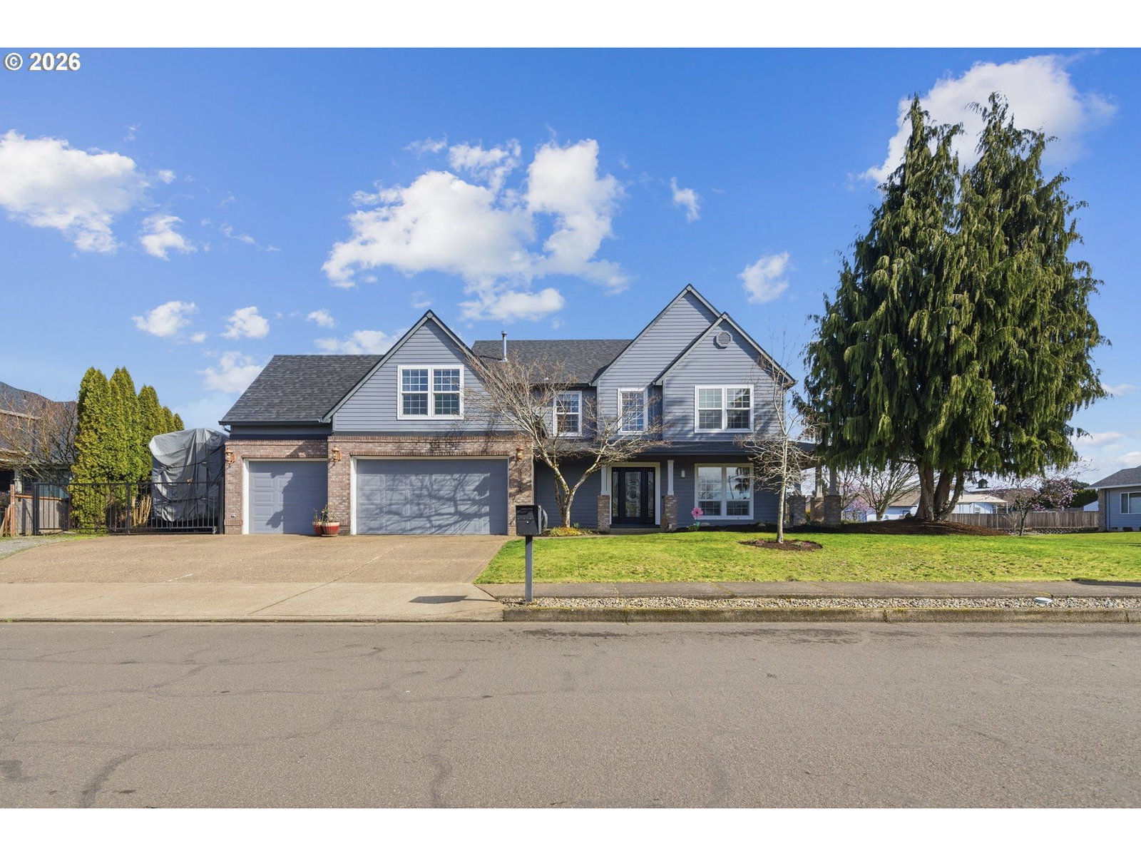 Primary listing photo, 11721 SALMONBERRY DR, Oregon City, OR, 97045