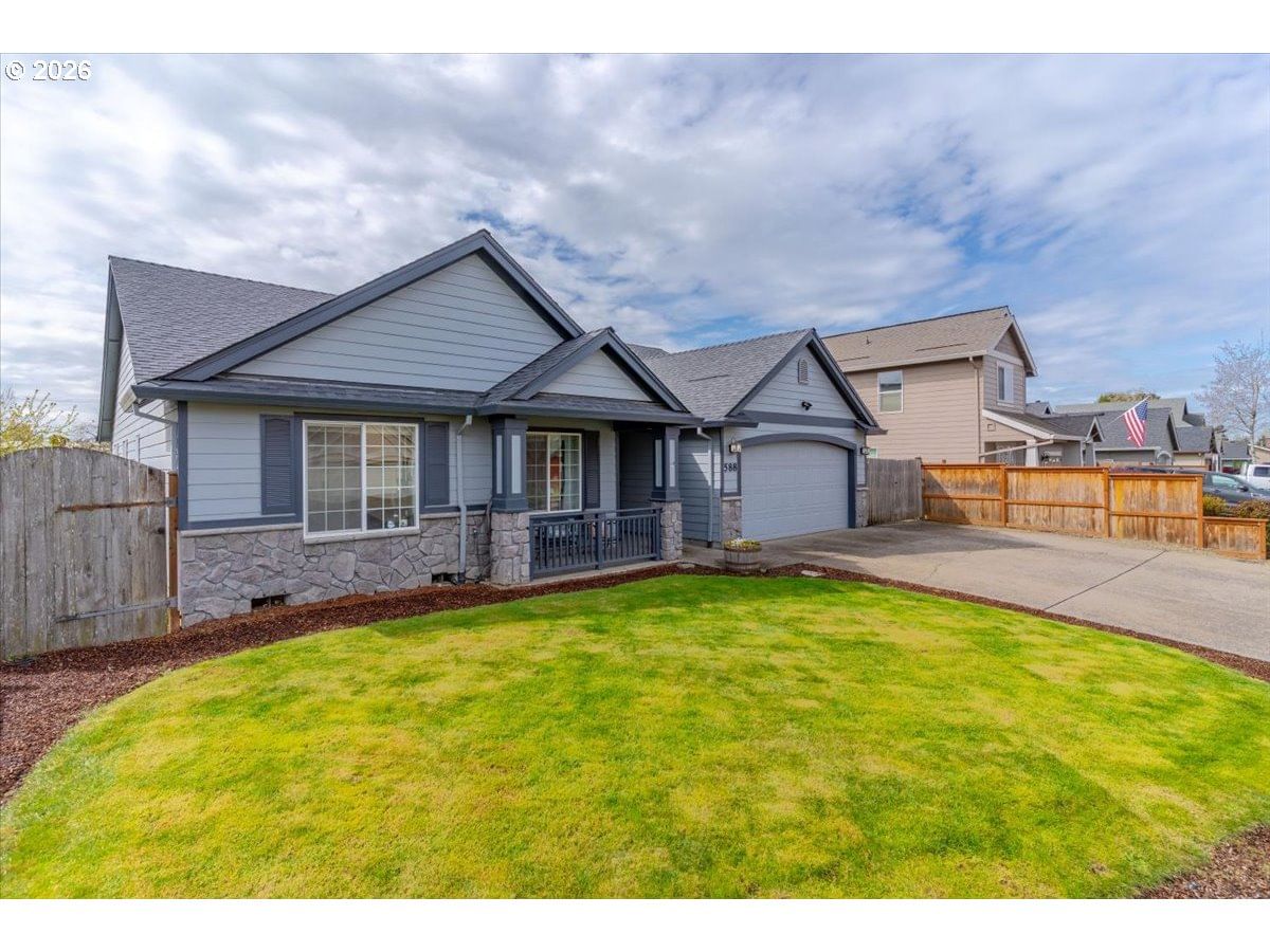 Primary listing photo, 588 WEST LN, Molalla, OR, 97038