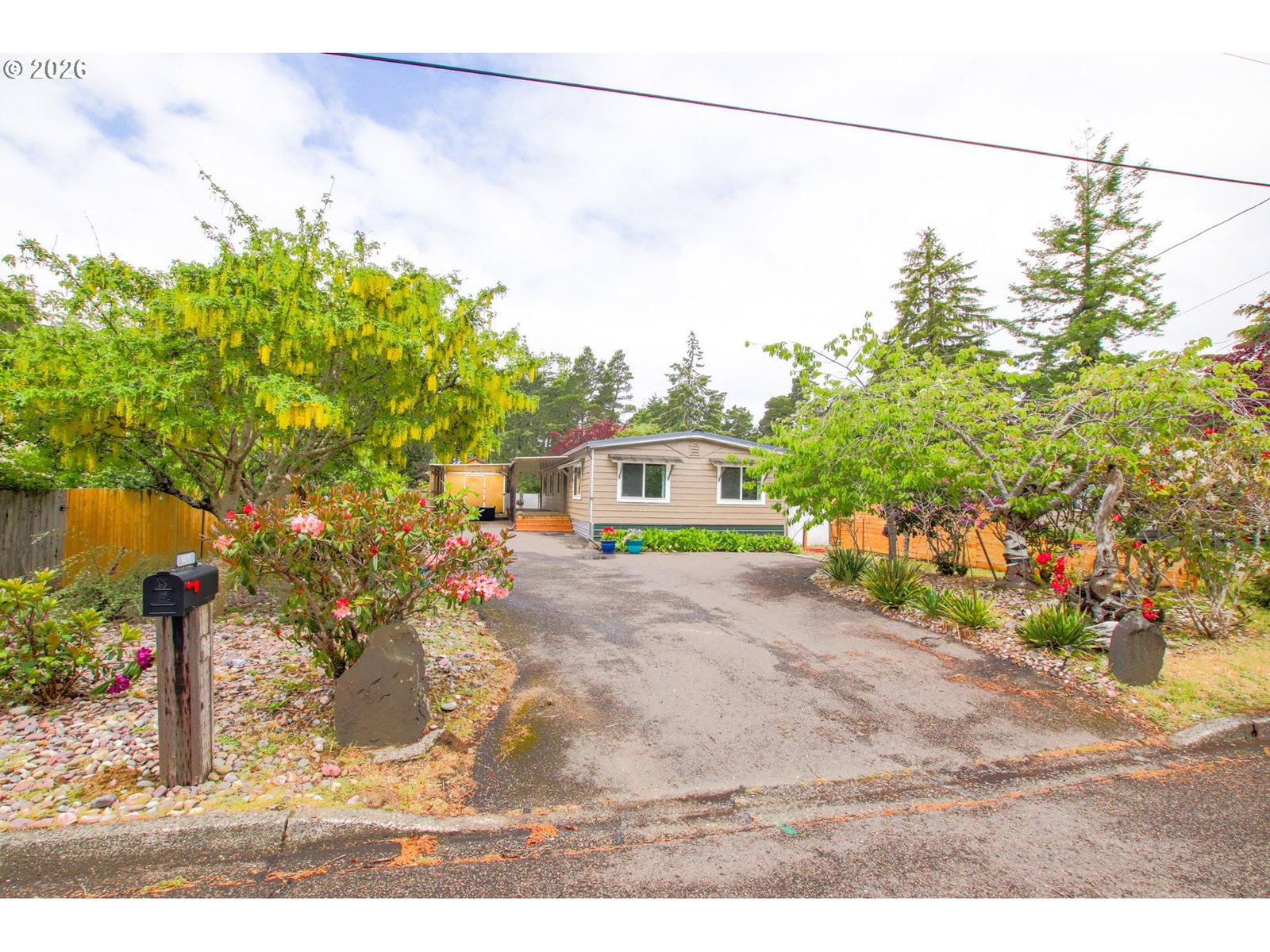 Primary listing photo, 1431 MAPLE ST, Florence, OR, 97439