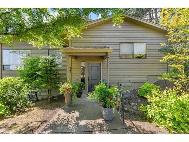 Primary listing photo, 77 CONDOLEA WAY, Lake Oswego, OR, 97035