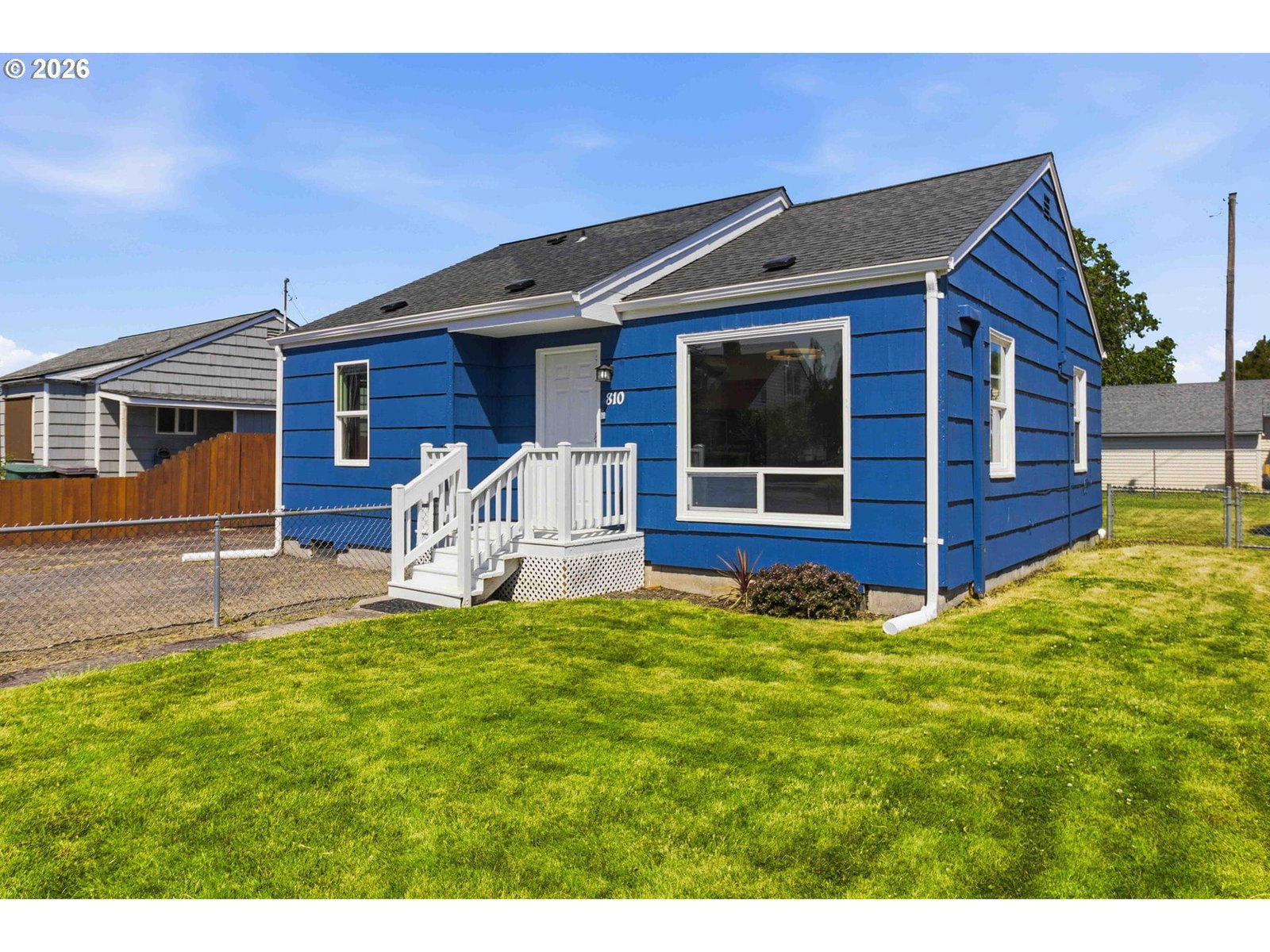 Primary listing photo, 810 30TH AVE, Longview, WA, 98632
