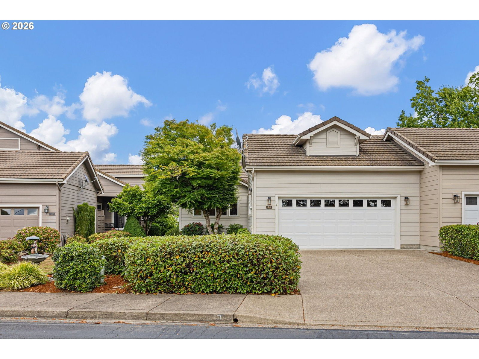 Listing photo 1 of 6