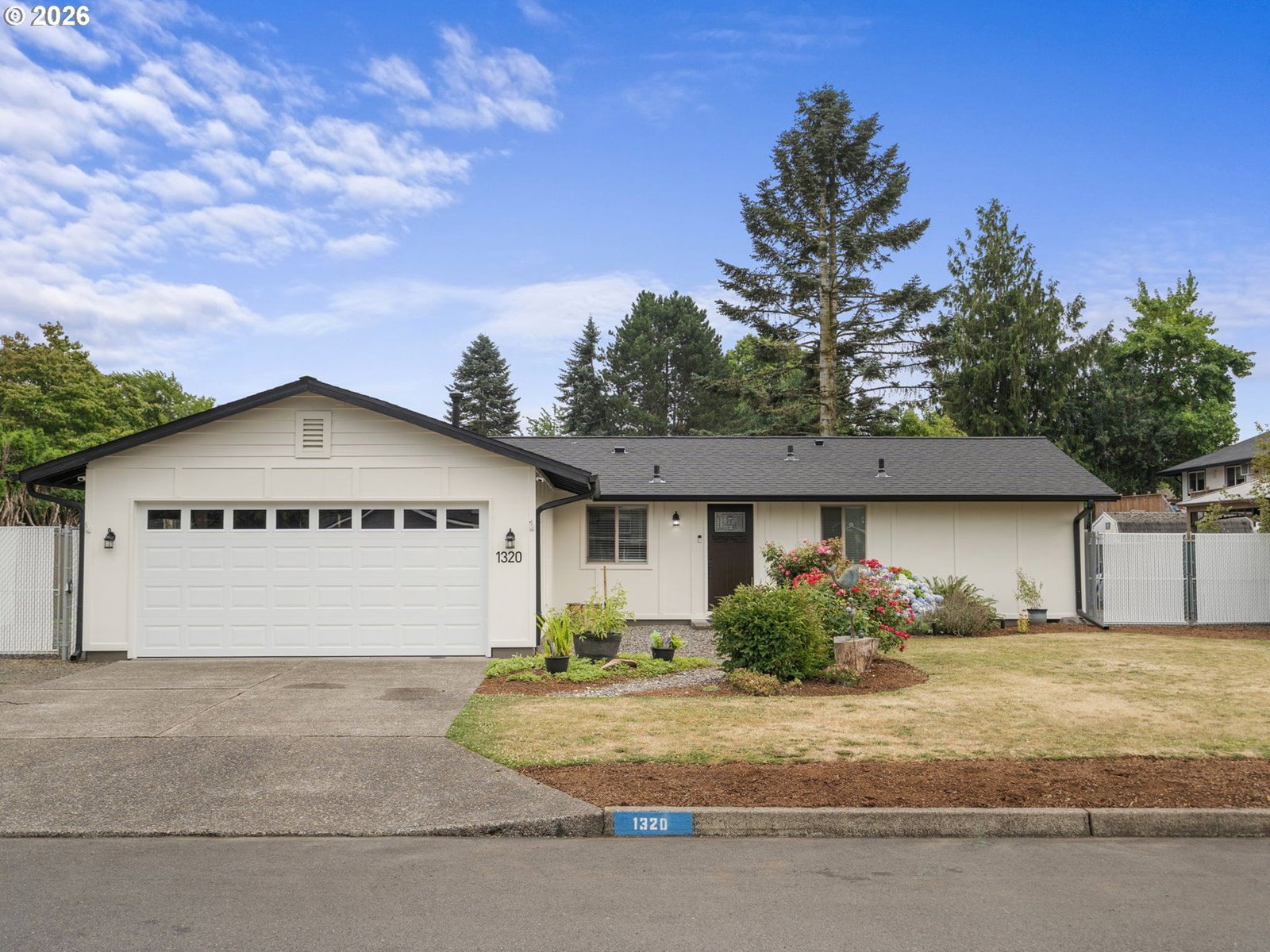 1320 NE 17TH ST