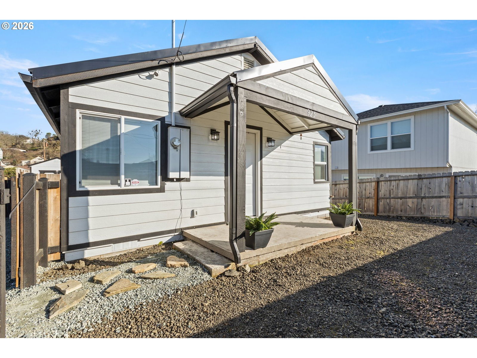 Primary listing photo, 925 NE CEDAR ST, Roseburg, OR, 97470