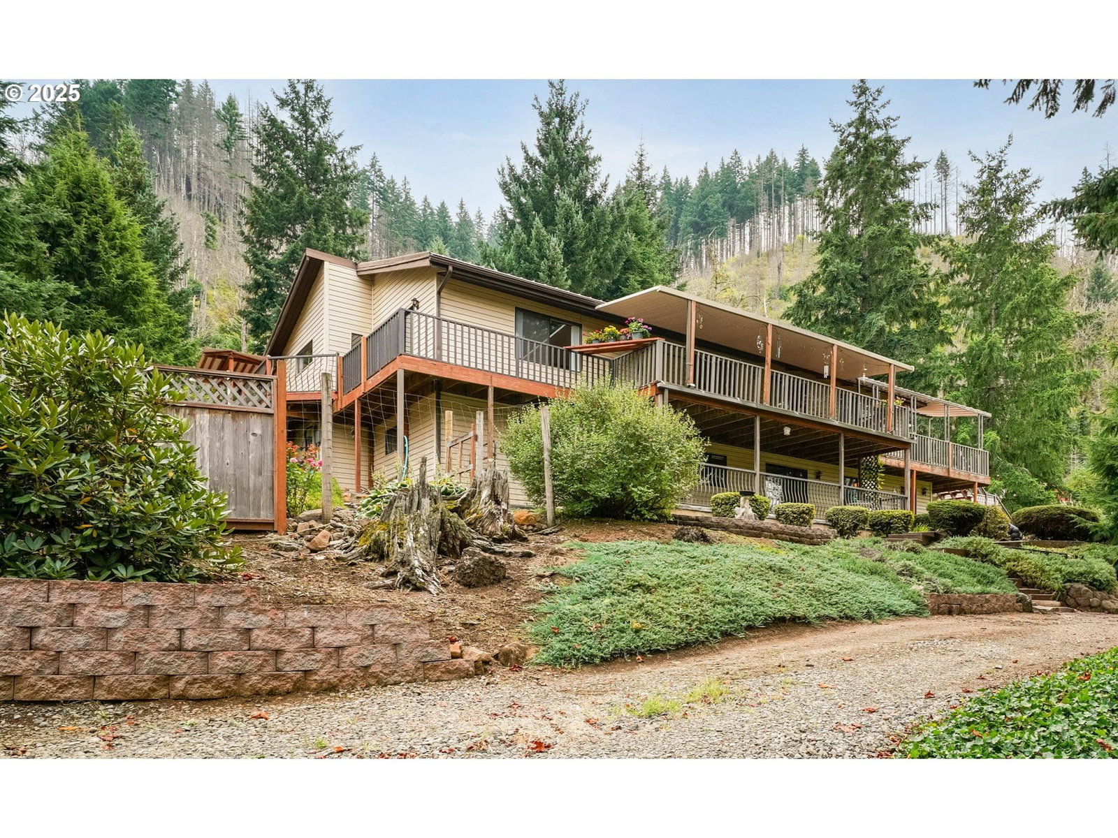 Primary listing photo, 11046 Winstanley DR SE, Lyons, OR, 97358