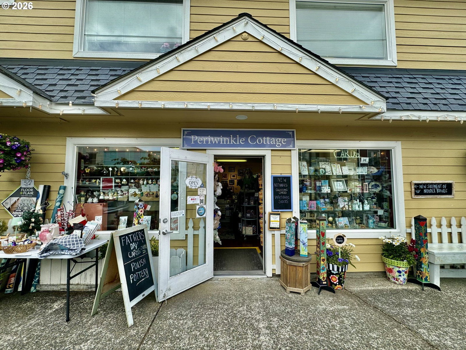 Primary listing photo, 1335 BAY ST #2, Florence, OR, 97439