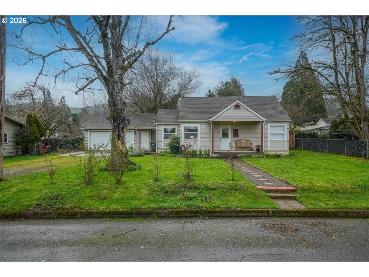 Primary listing photo, 422 ELDER ST, Drain, OR, 97435