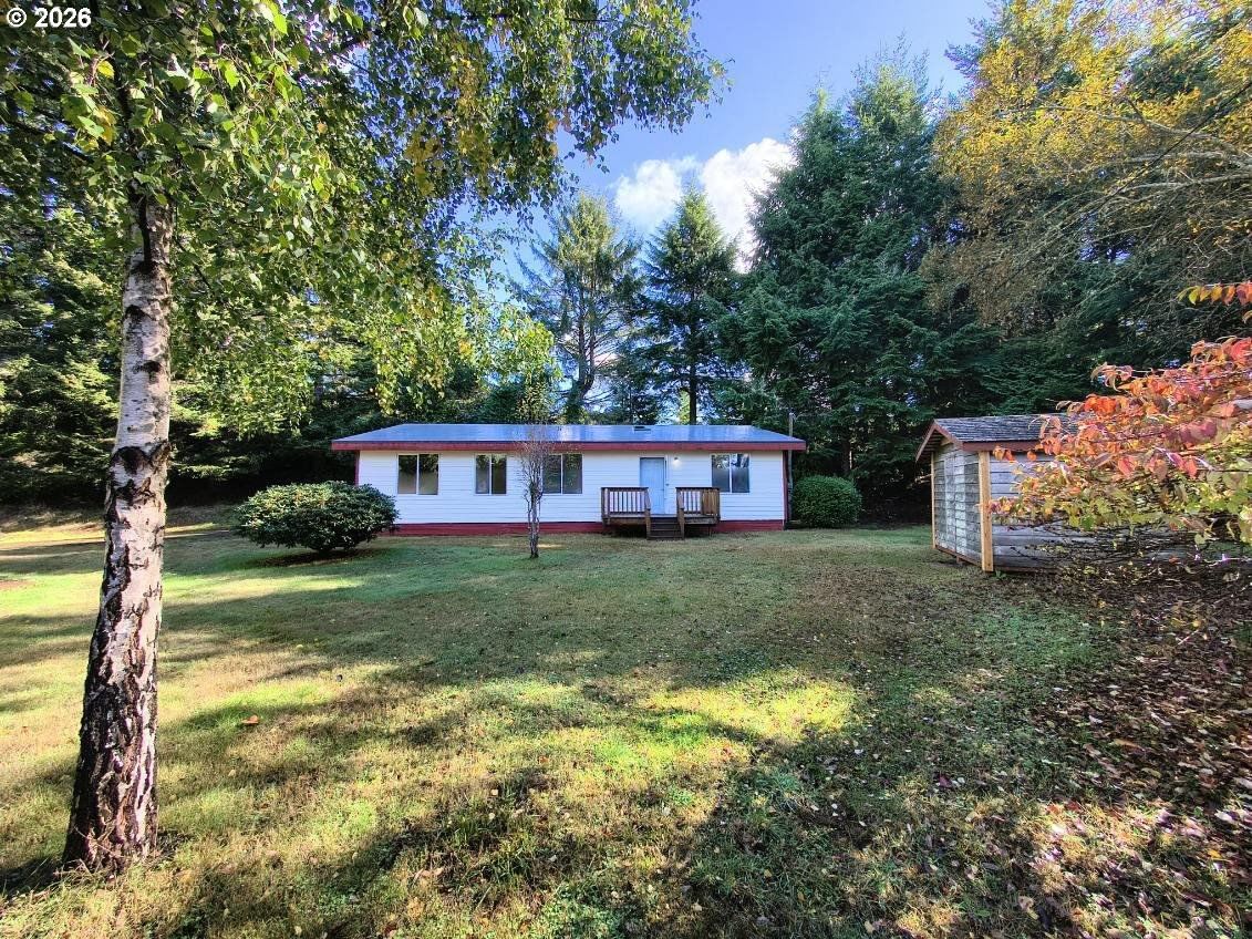 Primary listing photo, 91136 Seaview LN, Coos Bay, OR, 97420