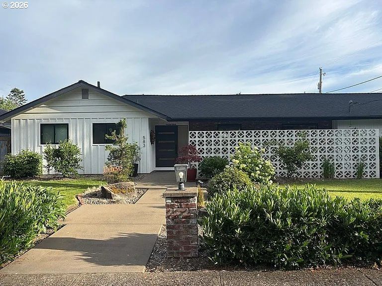 Primary listing photo, 583 SW ALLGOOD ST, Dallas, OR, 97338