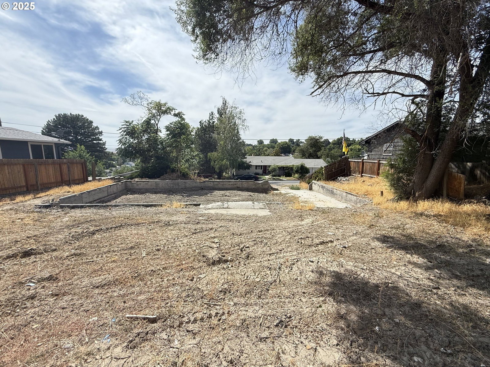 Primary listing photo, 712 NW 6TH ST, Pendleton, OR, 97801