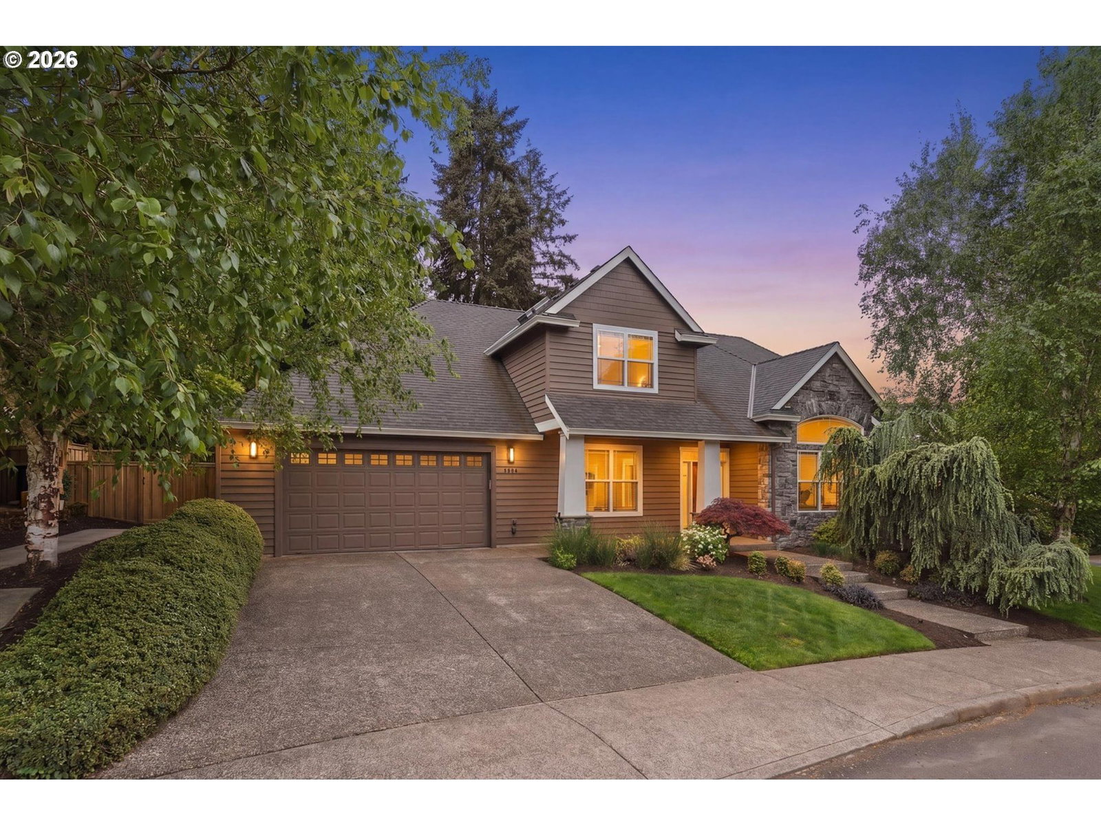 Primary listing photo, 2432 SW HUBER CT, Portland, OR, 97219