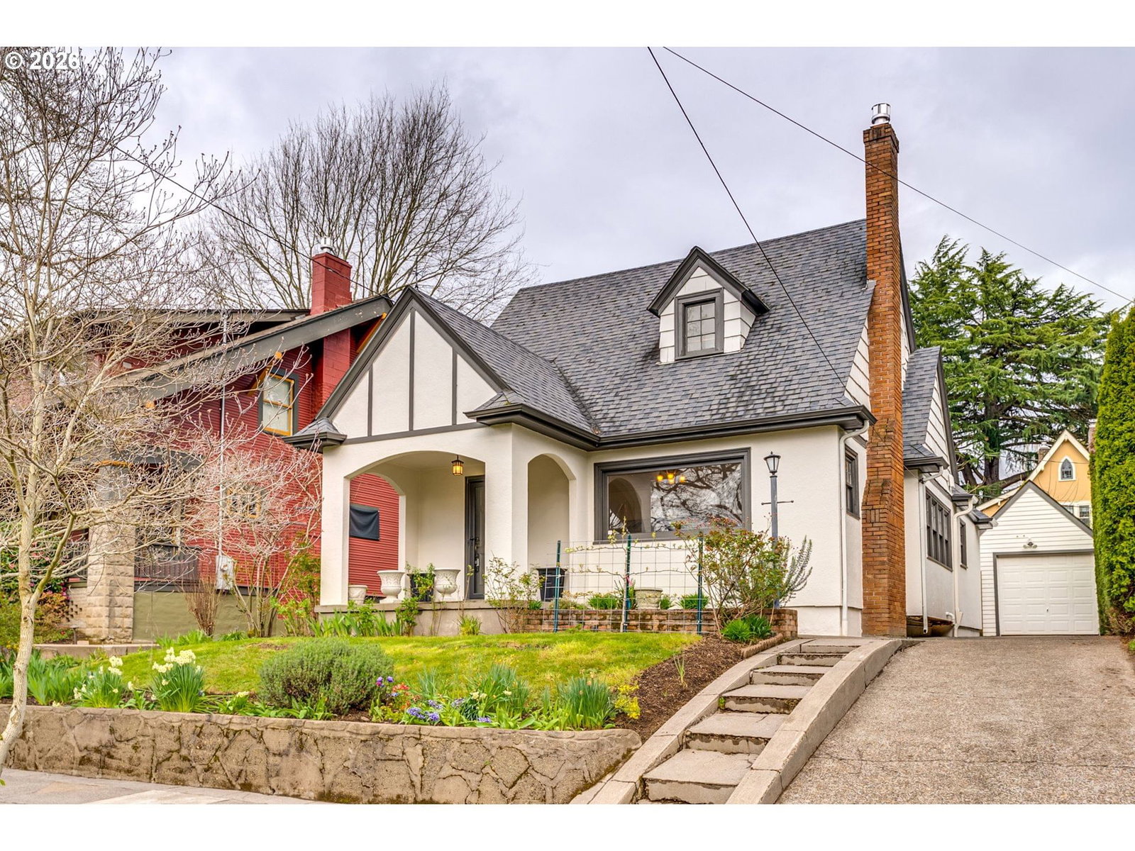 Primary listing photo, 522 NE ROYAL CT, Portland, OR, 97232