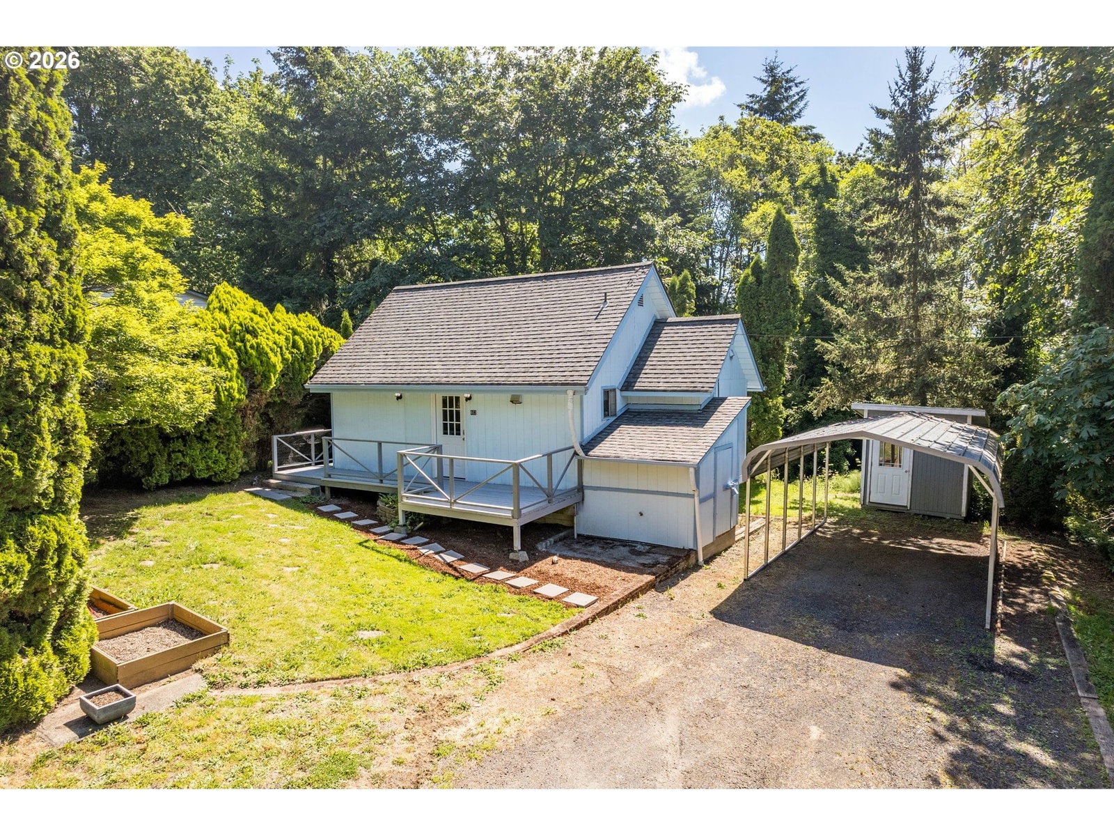 Listing photo 1 of 6