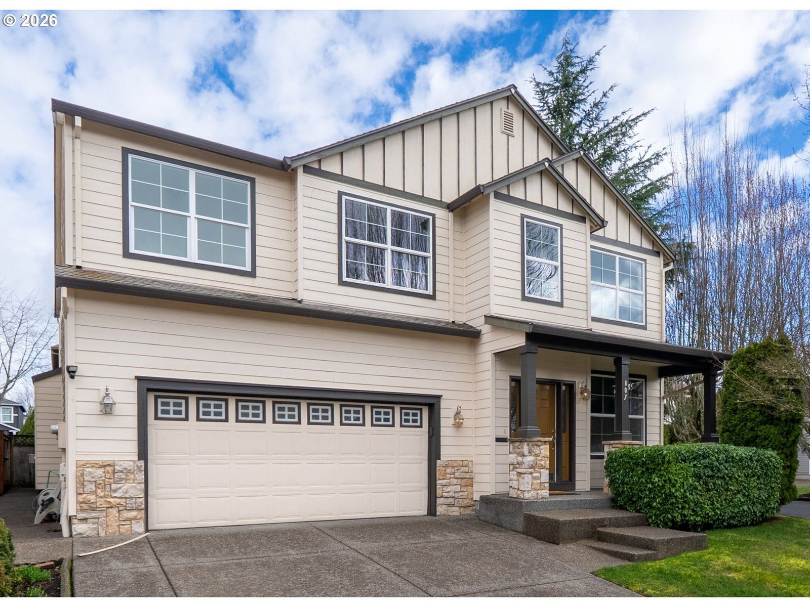 Primary listing photo, 807 NW BROOKHILL ST, Hillsboro, OR, 97124