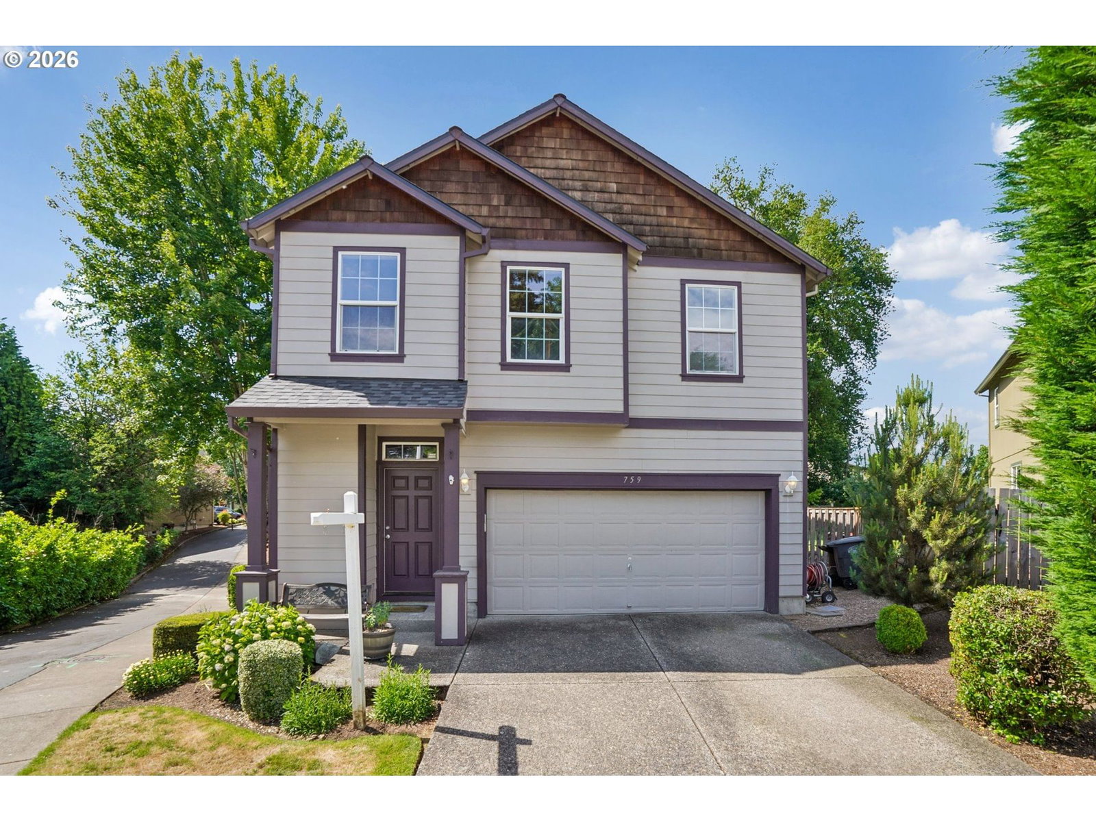 Listing photo 1 of 6