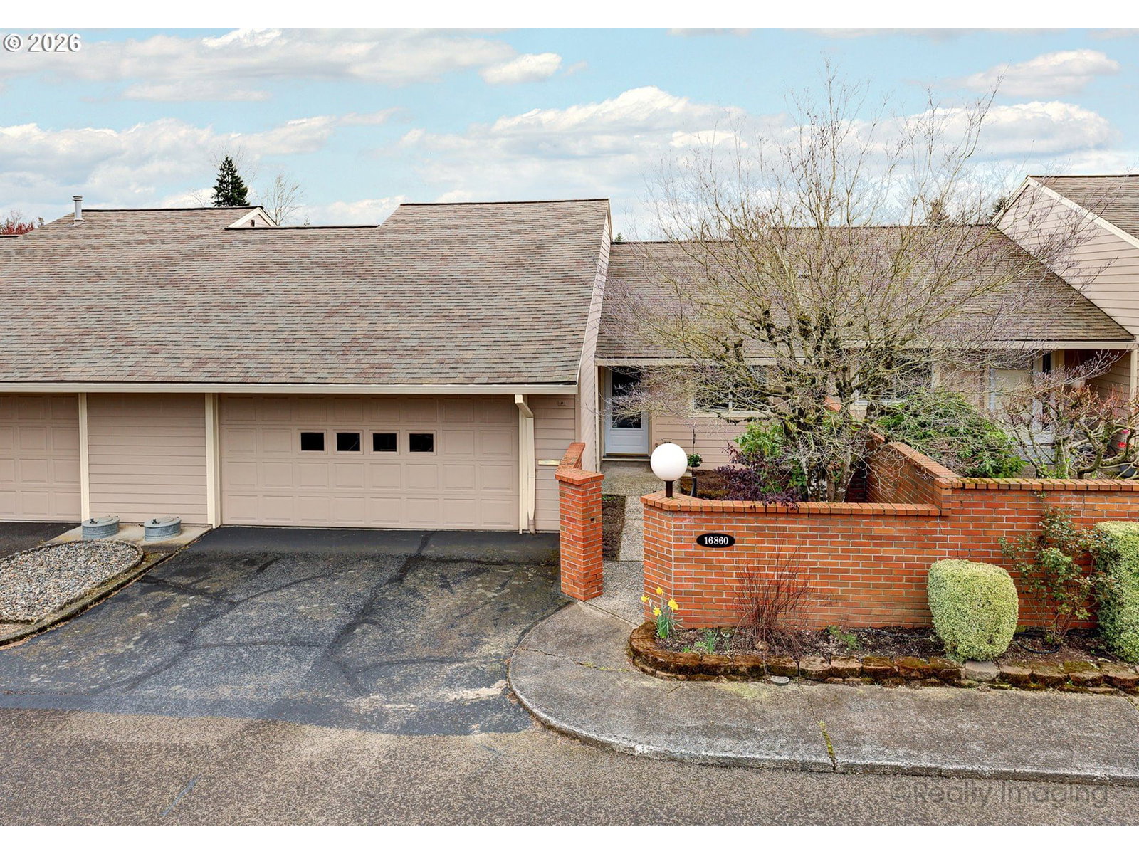 Primary listing photo, 16860 SW CAMINO DR, King City, OR, 97224