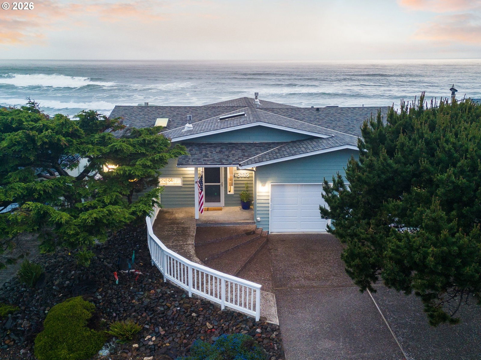 Primary listing photo, 5725 EL MAR AVE, Lincoln City, OR, 97367