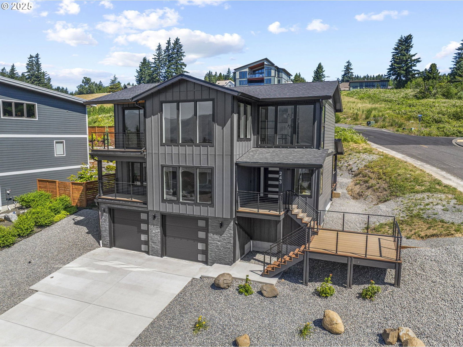 Primary listing photo, 243 NE HEMMINGWAY DR, Stevenson, WA, 98648