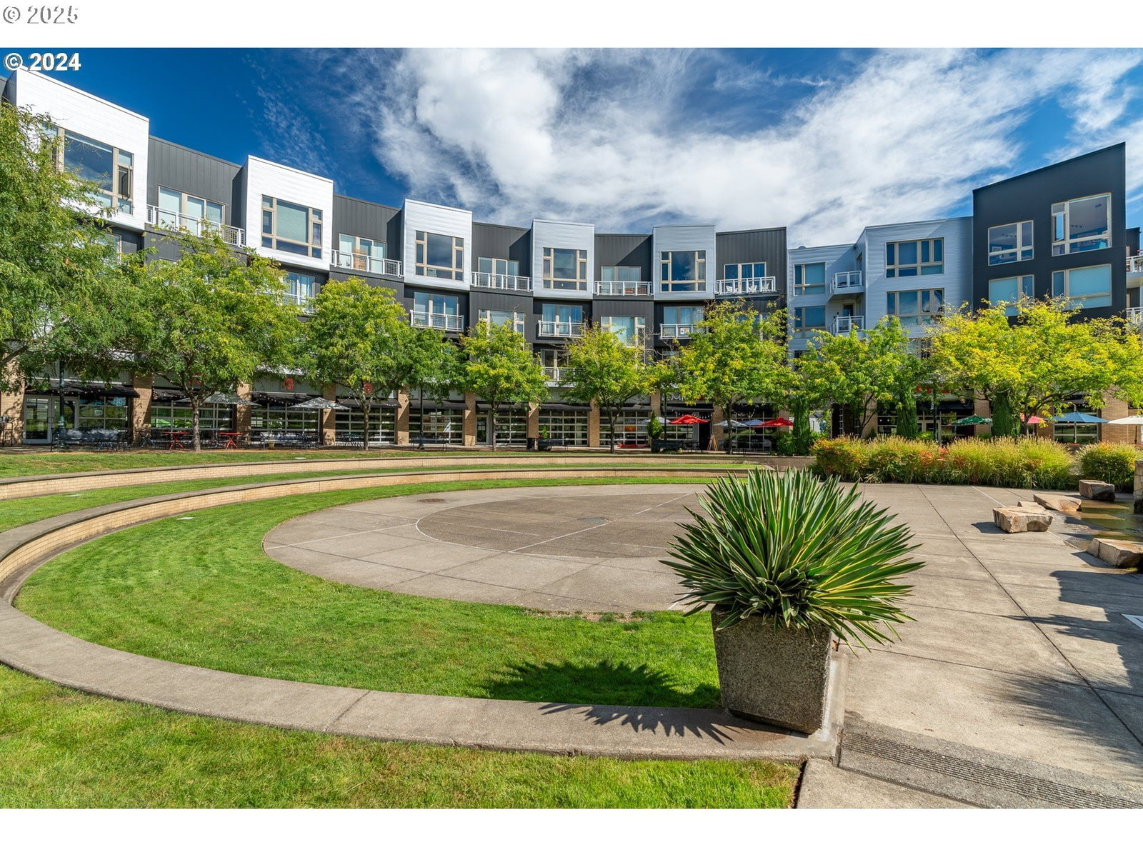 Primary listing photo, 12600 SW CRESCENT ST #420, Beaverton, OR, 97005