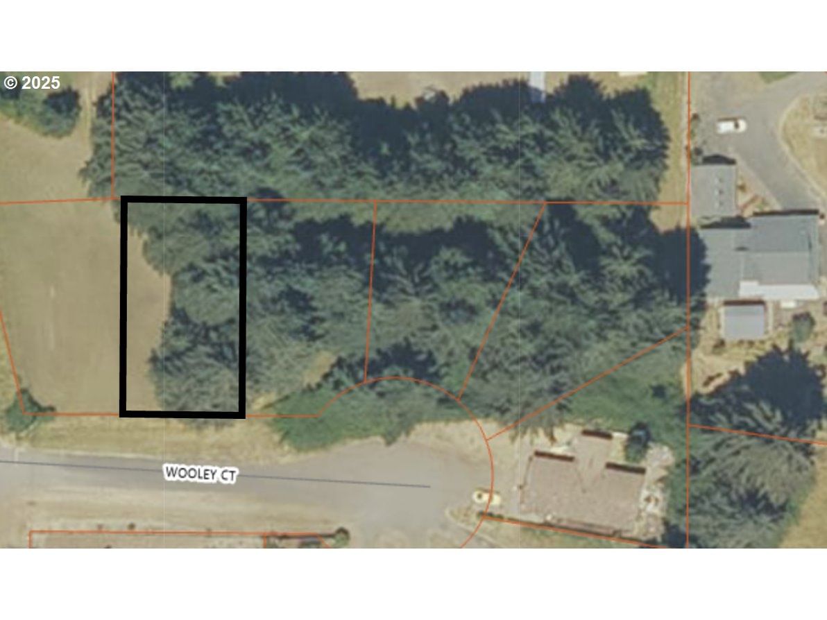 Primary listing photo, 1079 WOOLEY CT, Yoncalla, OR, 97499