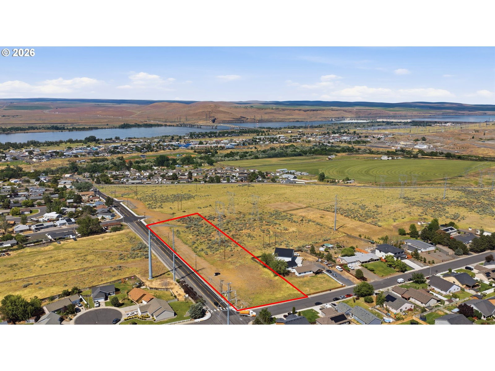 Primary listing photo, 311 PINE TREE AVE, Umatilla, OR, 97882