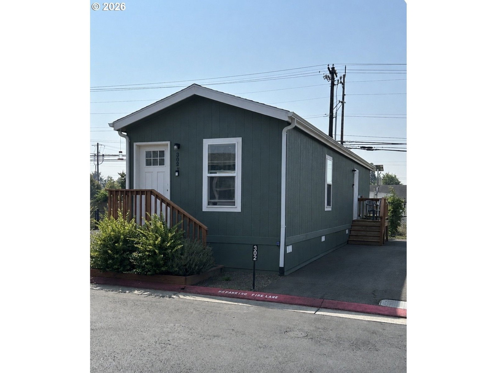 3839 PACIFIC AVE #302