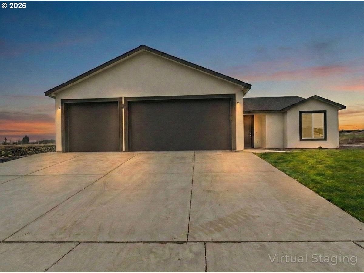 Primary listing photo, 1291 SE 9TH ST, Hermiston, OR, 97838