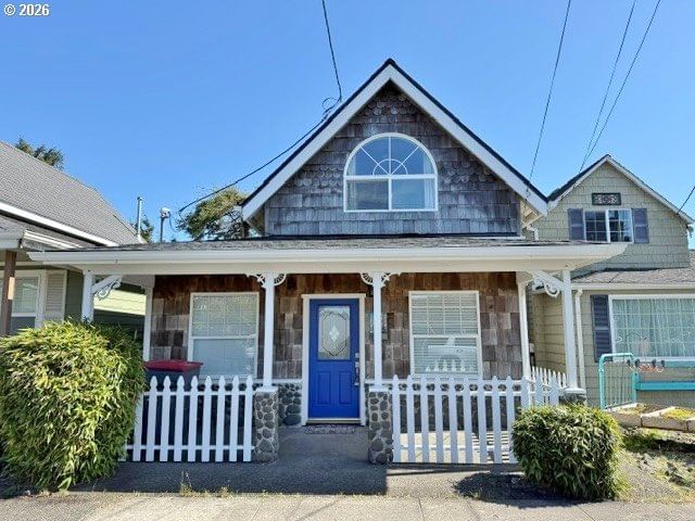 Listing photo 1 of 6