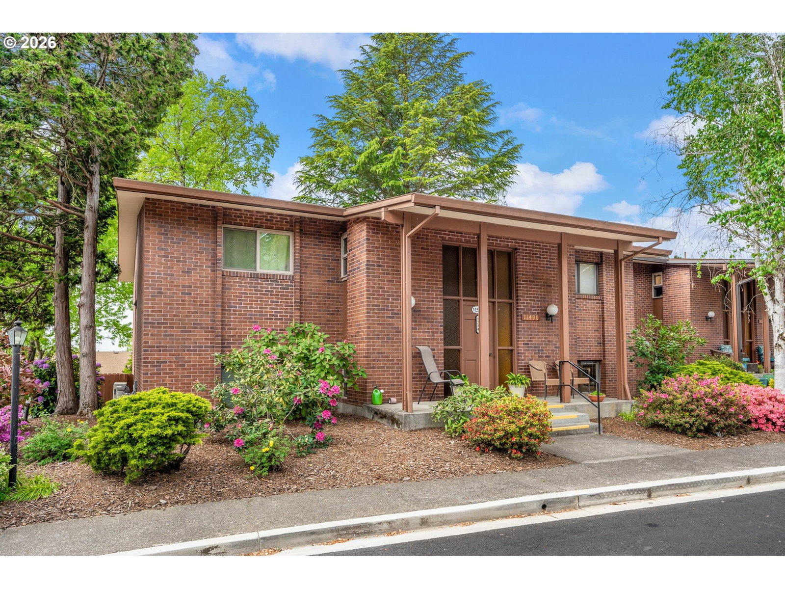 Primary listing photo, 11490 SW CROWN DR #2, King City, OR, 97224