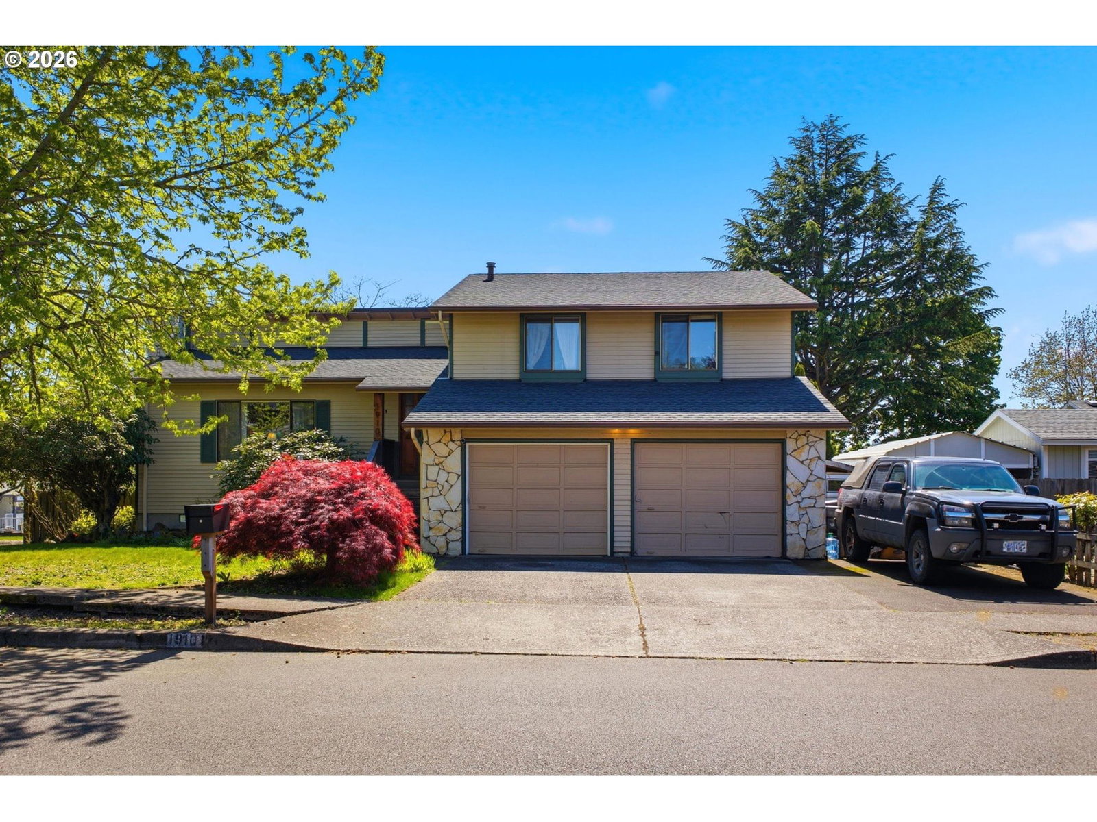 Primary listing photo, 1910 SW 3RD DR, Gresham, OR, 97080