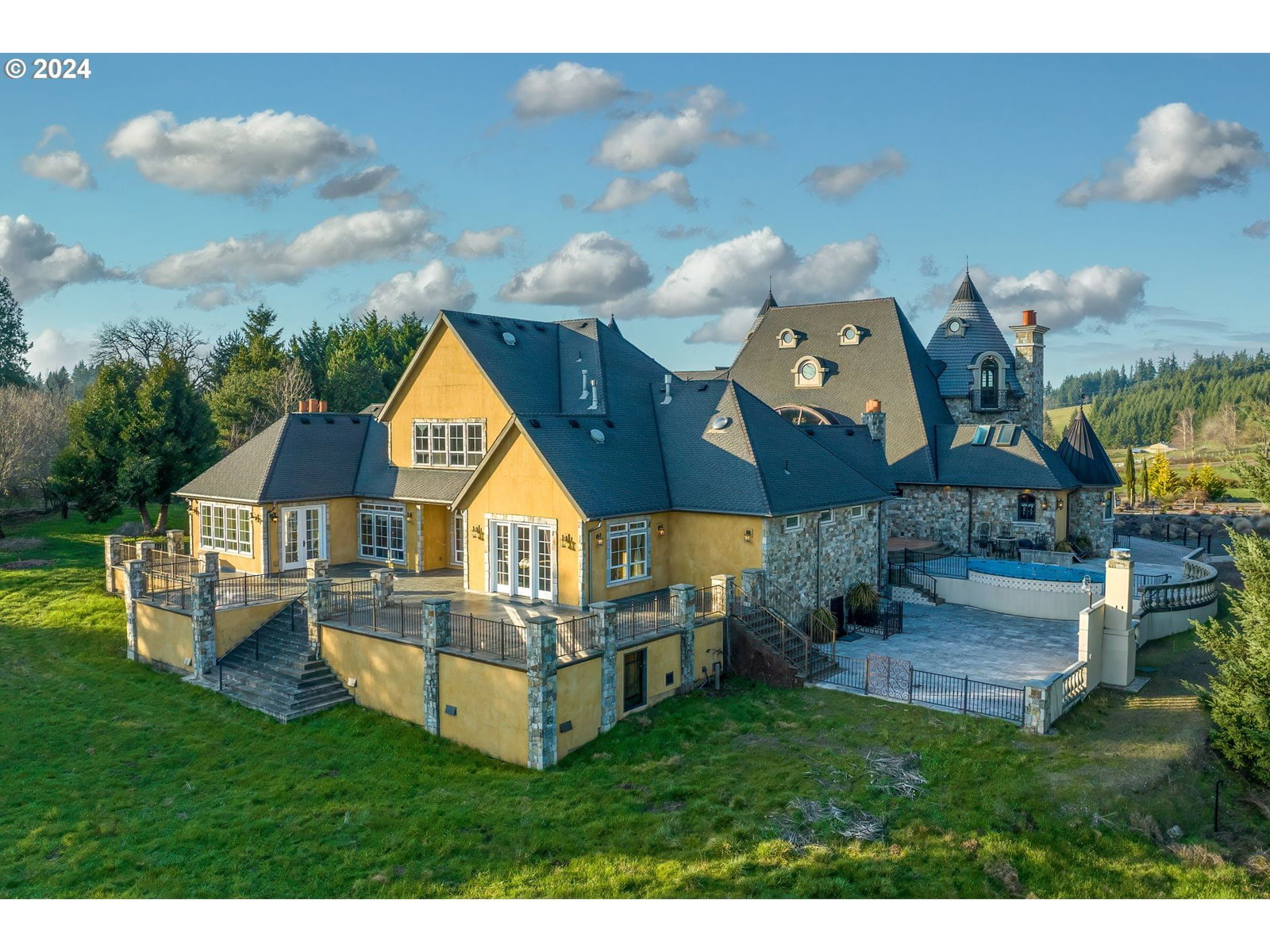 Primary listing photo, 26480 SW WILKEN LN, West Linn, OR, 97068