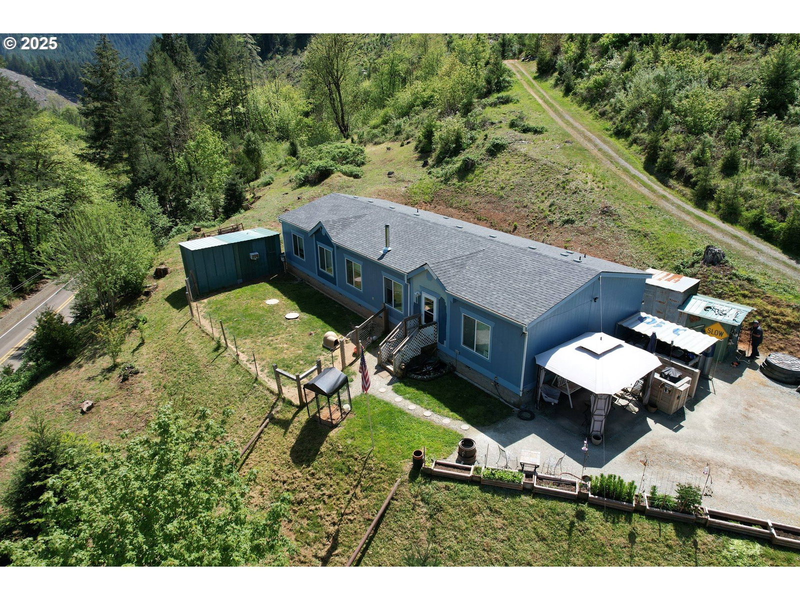 Listing photo 1 of 6