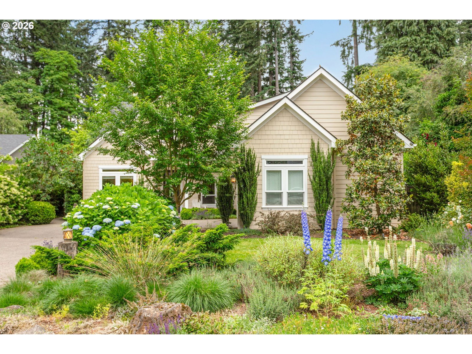 Primary listing photo, 5831 SW SEVILLE AVE, Lake Oswego, OR, 97035