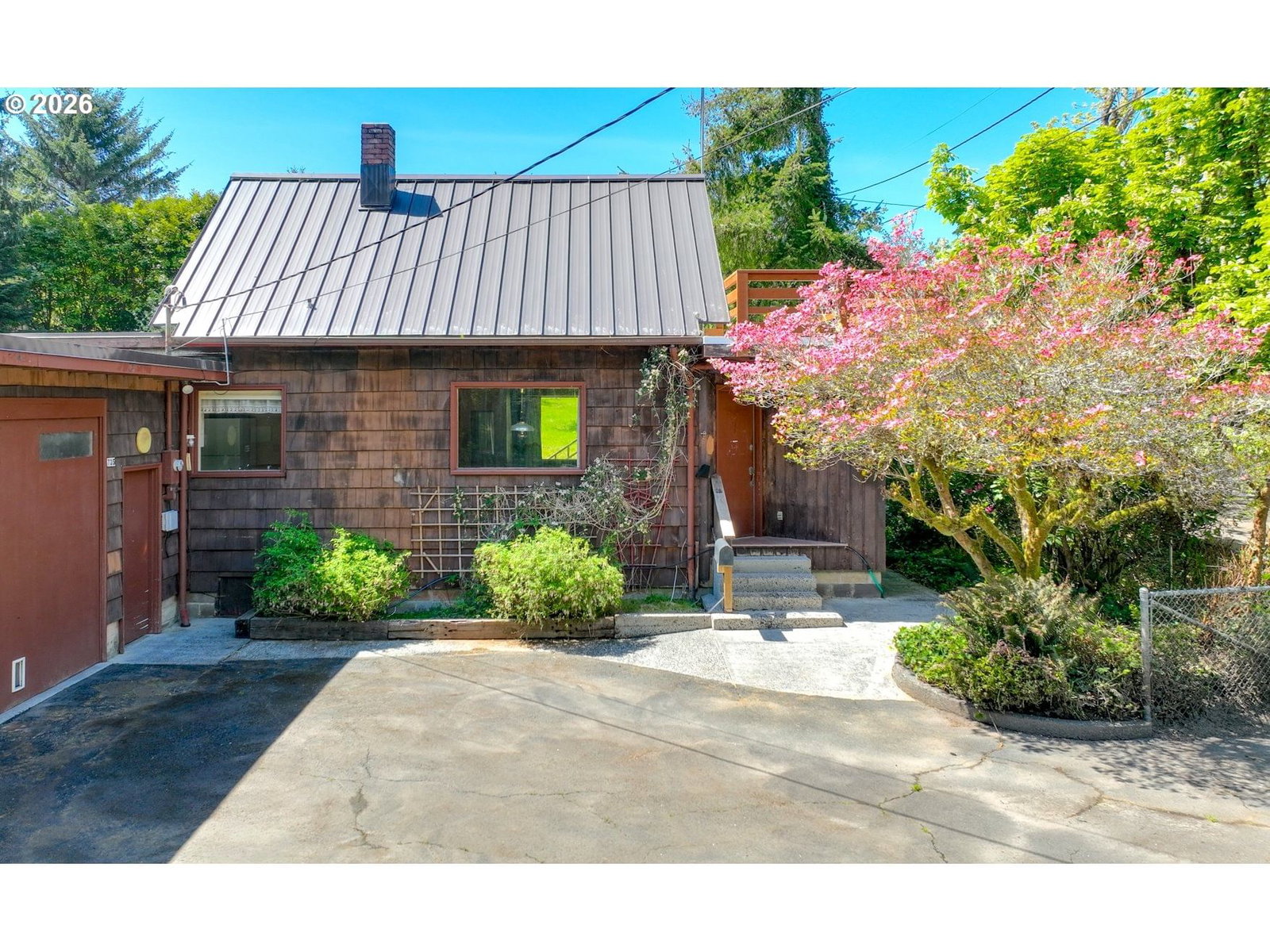 Primary listing photo, 735 3RD AVE, Gearhart, OR, 97138
