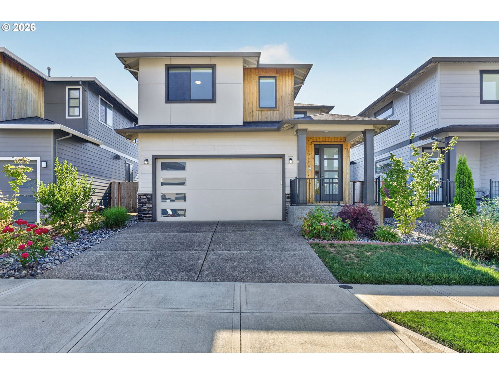 Listing photo 1 of 6