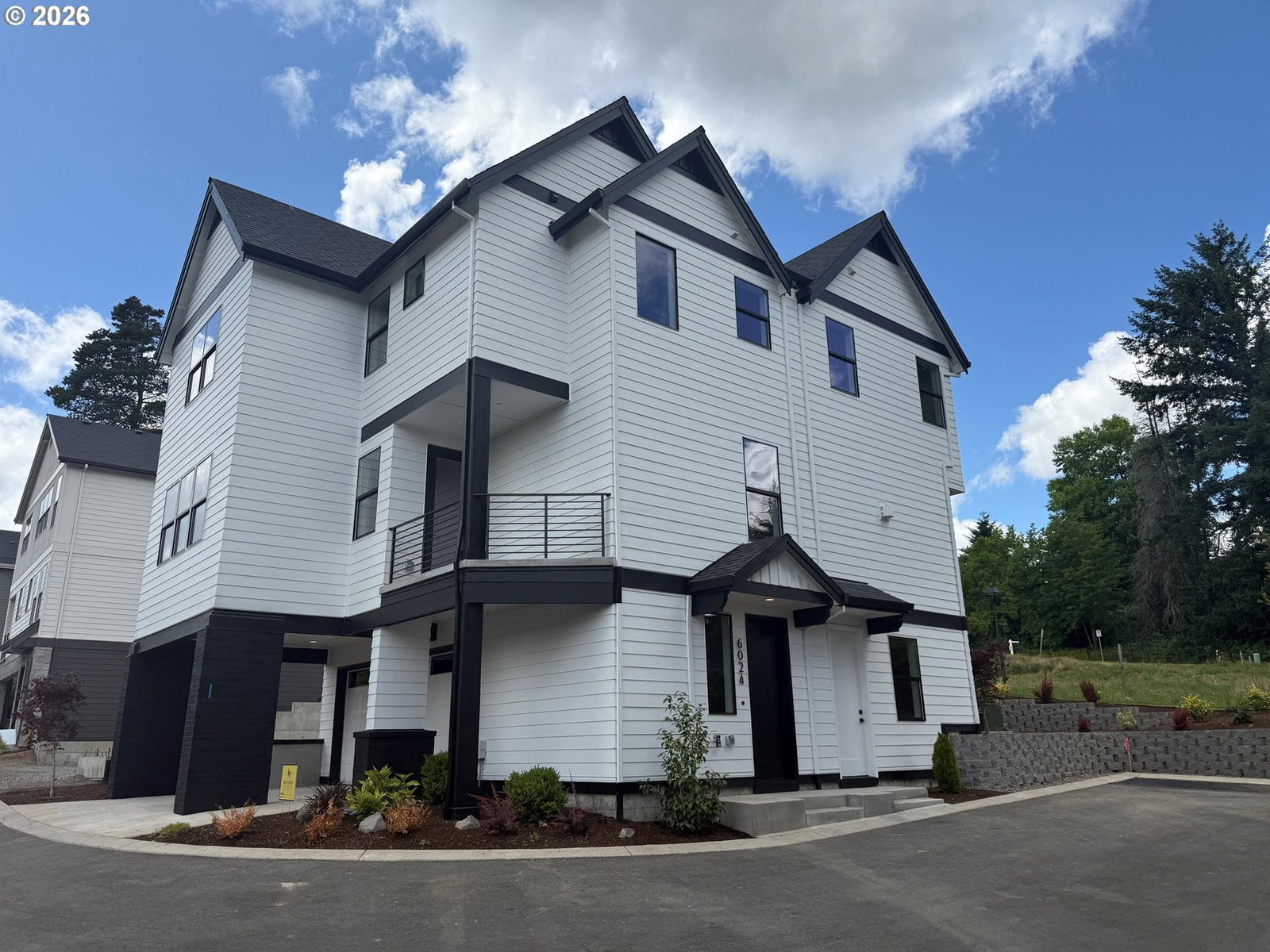 Primary listing photo, 6024 SW 18TH DR, Portland, OR, 97239