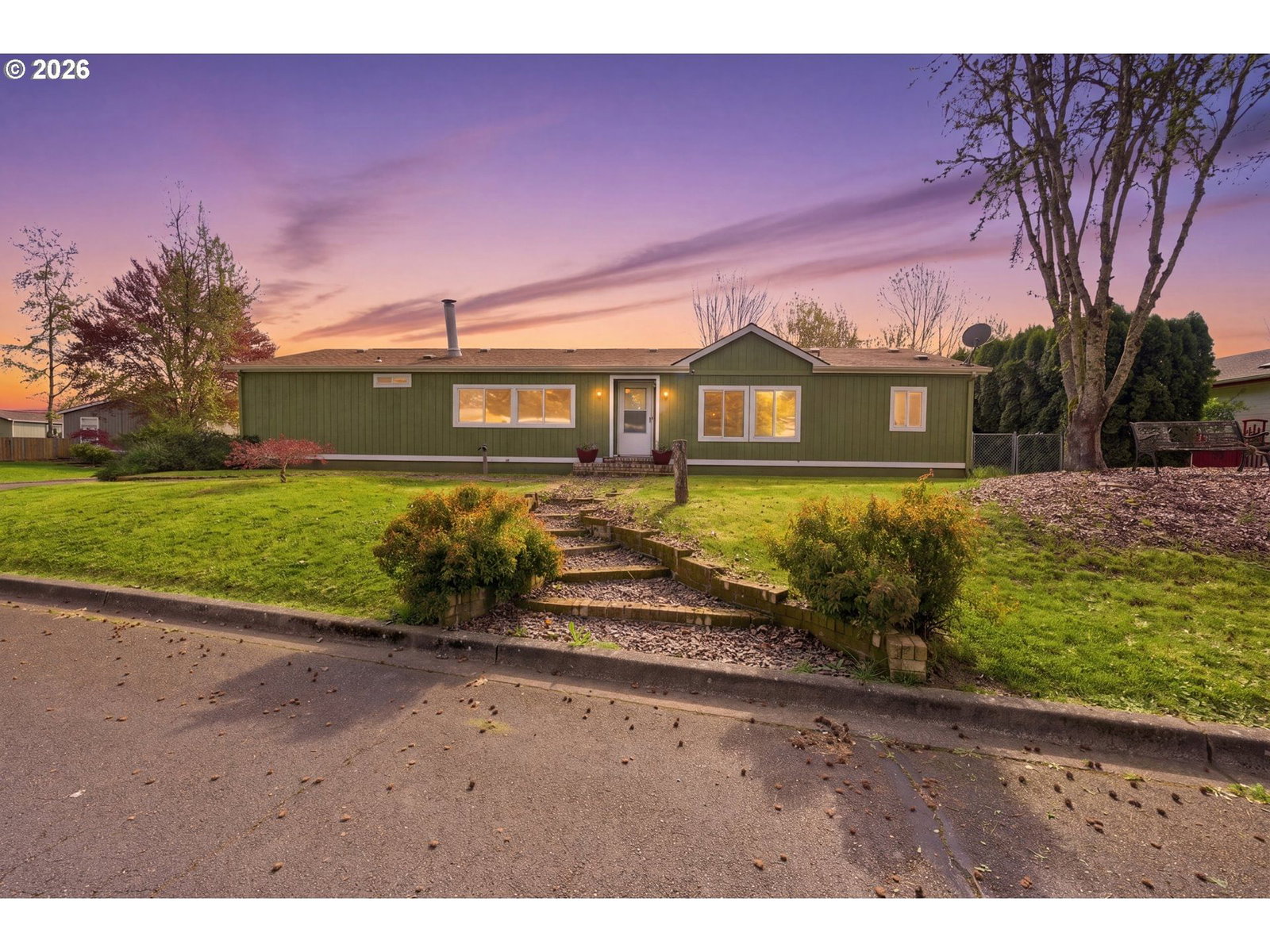 Primary listing photo, 655 NE BURNETT RD #91, McMinnville, OR, 97128