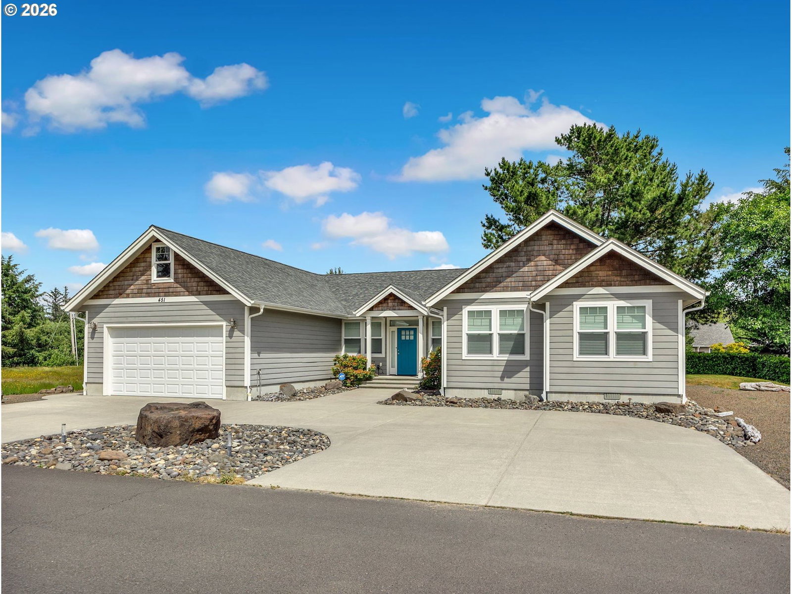 Primary listing photo, 451 W KERSHUL CIR, Gearhart, OR, 97138