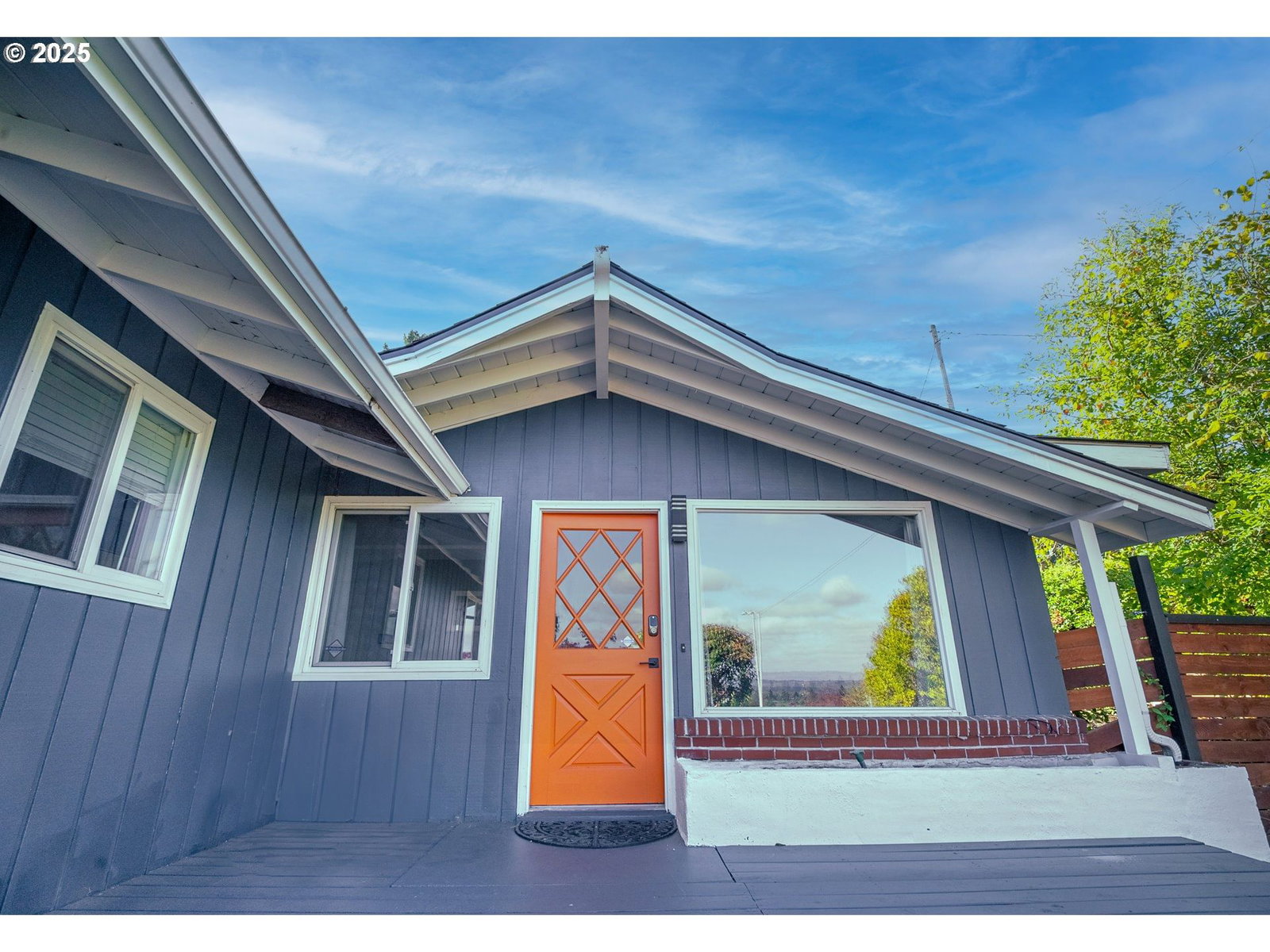 Primary listing photo, 11910 NE FREMONT ST, Portland, OR, 97220