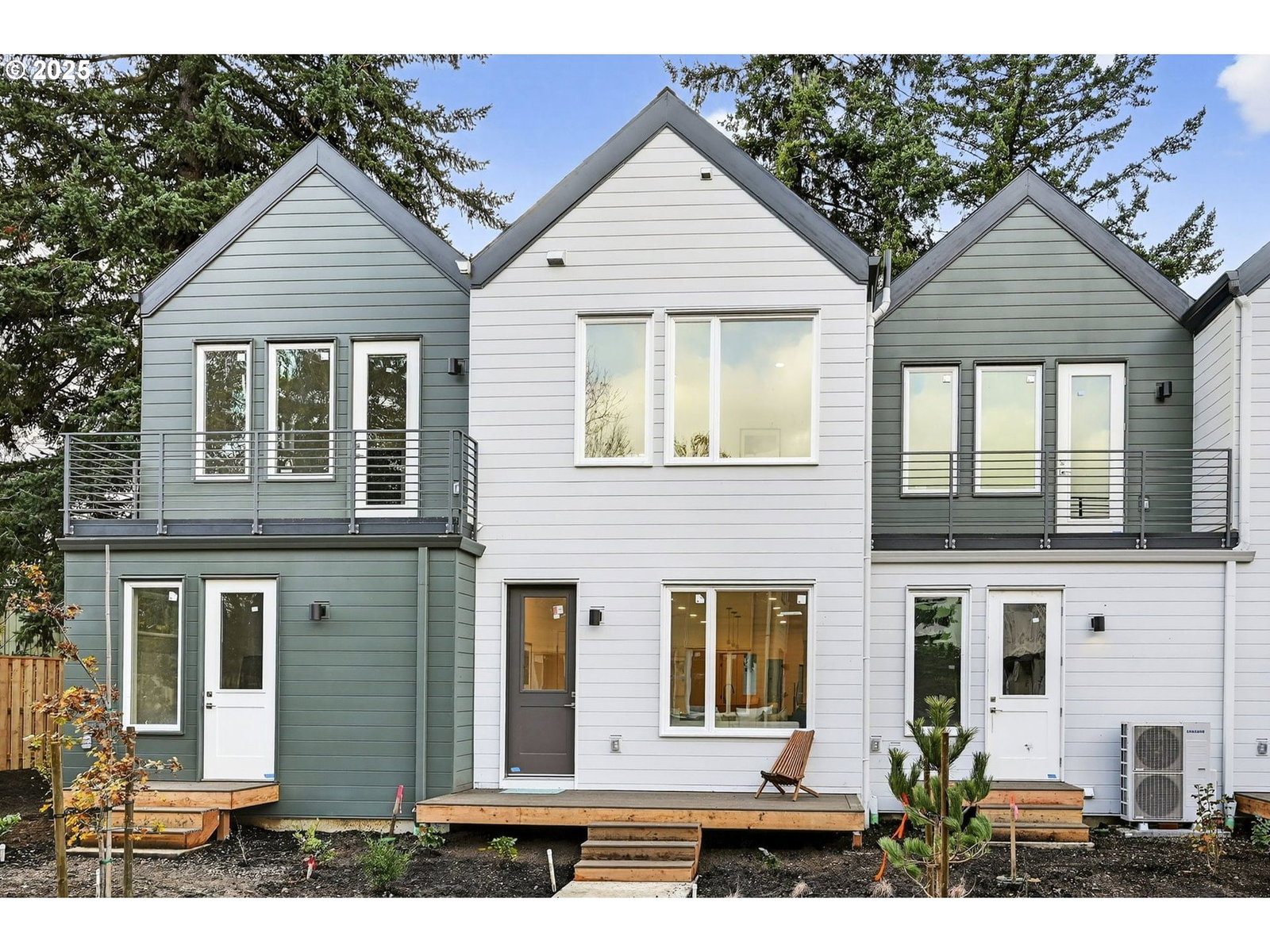 Primary listing photo, 7240 NE Going ST, Portland, OR, 97218