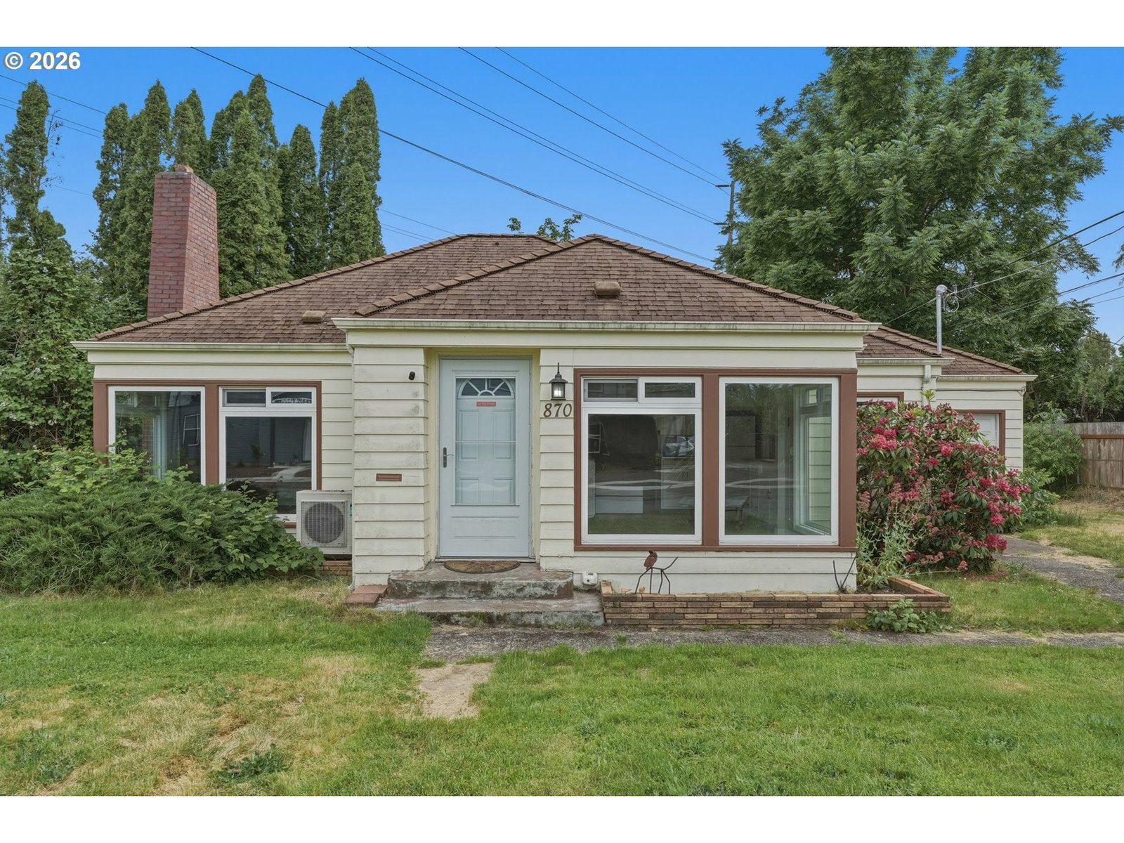 Listing photo 1 of 6